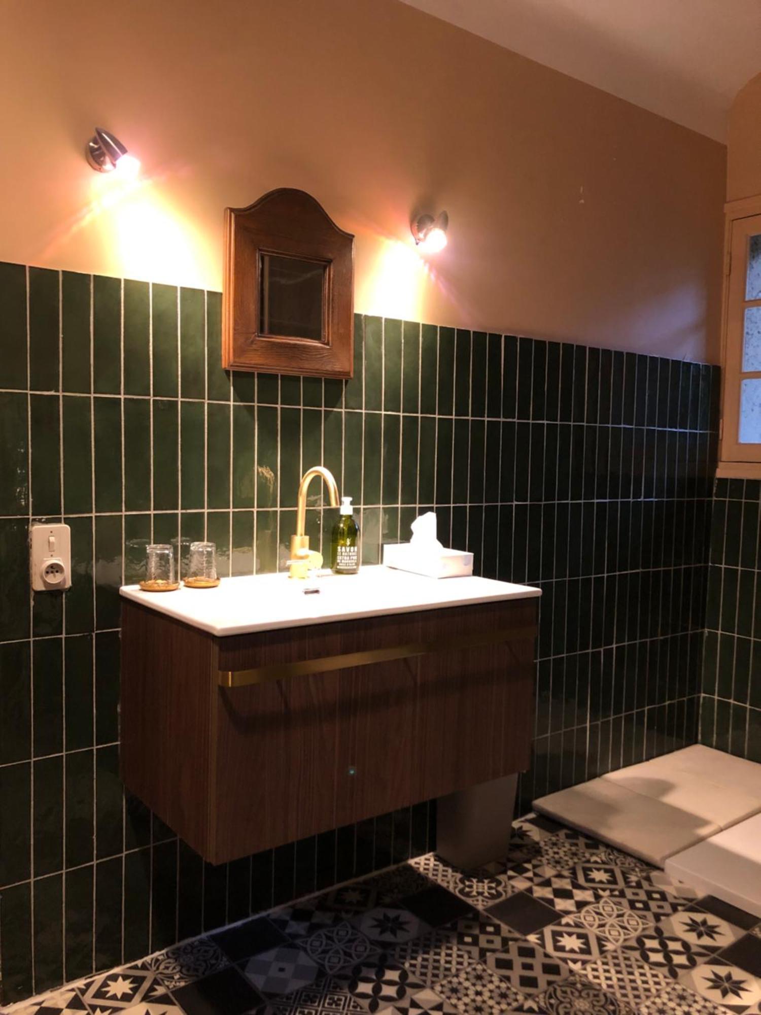 La Maison Aux Murs Anciens Et Ses Chambres Tarbes Eksteriør bilde